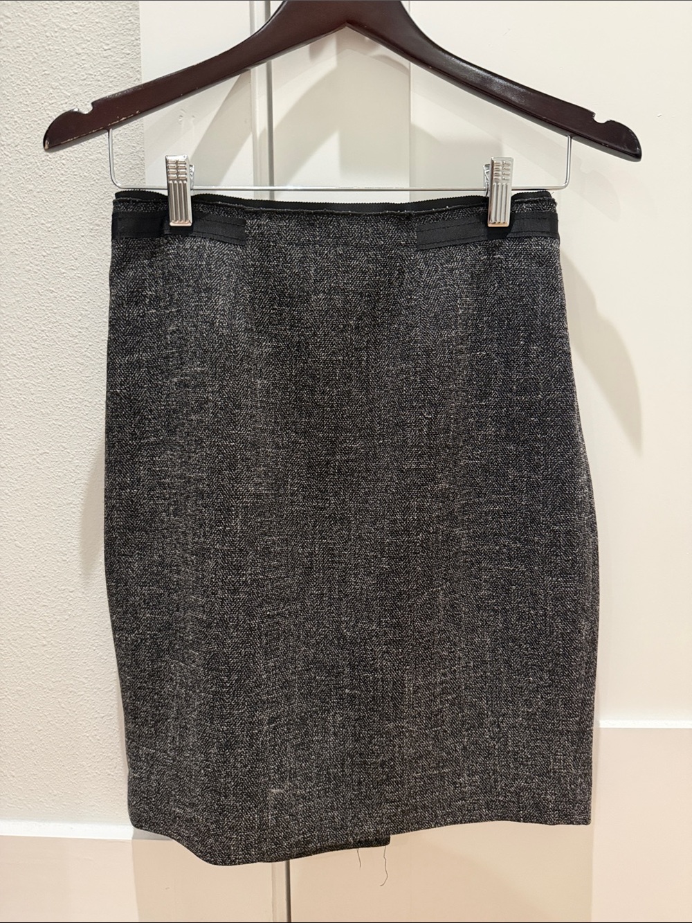 The Limited Charcoal Textured Midi Pencil Skirt